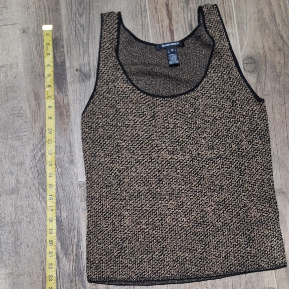 Ellen Tracy elegant lightweight